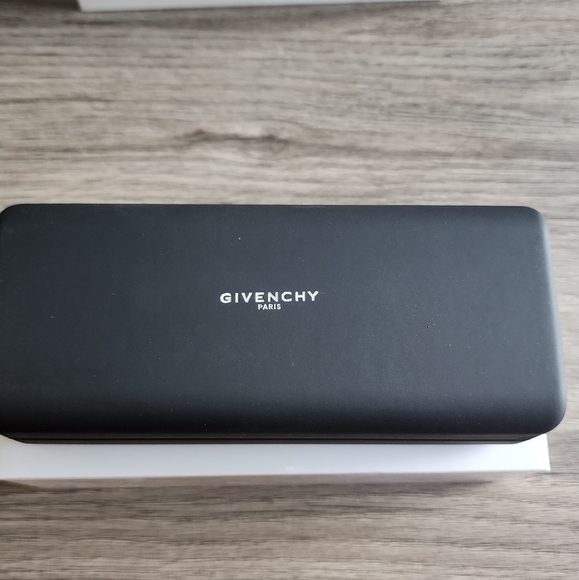 Givenchy Gradient Rectangle Sunglasses - Picture 7 of 8